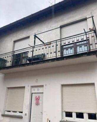 Immobile in asta di 99 m² con 4 locali a Vergiate