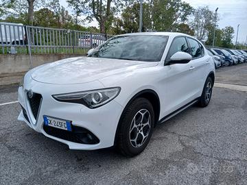 Alfa Romeo Stelvio 2.2 Turbodiesel 190 CV AT8 RWD 