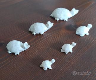 tartarughe in marmo bianco