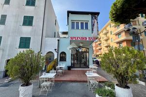 PALAZZINA A SPOTORNO