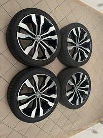 4 cerchi originali Tiguan "Suzuka" 8.5x20 Et 38