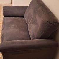 divano nuovo, letto singolo e mobile tv