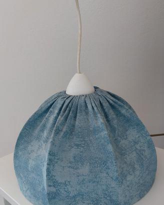 Lampadario azzurro per cameretta