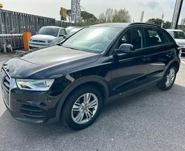 Audi Q3 2.0 TDI 150 CV S tronic Business