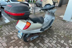 Scooter Honda 150 anno