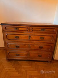 Cassettone antico in legno massello – 5 cassetti