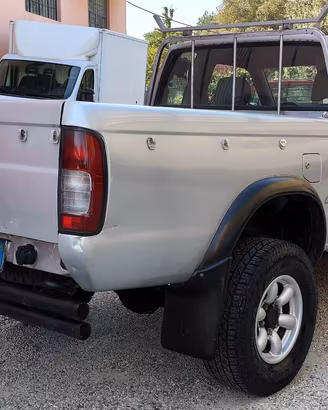 Nissan Navara 2.5 TD Pick Up