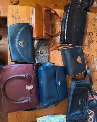 grande lotto di borse firmate e non tutte vintage