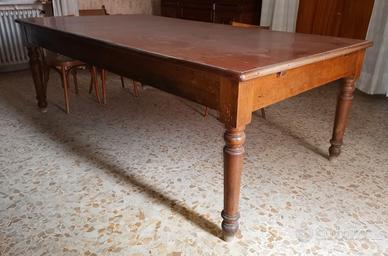 Tavolo vintage 240 x 125 x 82h cm + 2 prolunghe