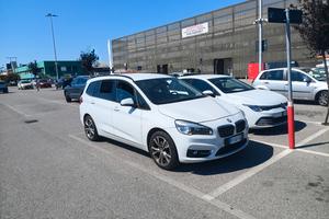 BMW 218d gran Touran GT f46