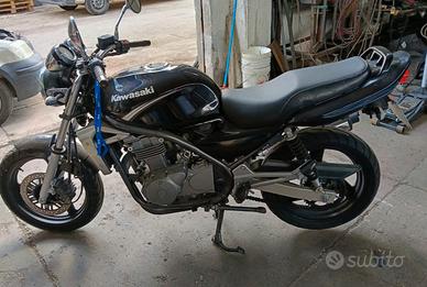 Kawasaki  ER 500 anno 2005