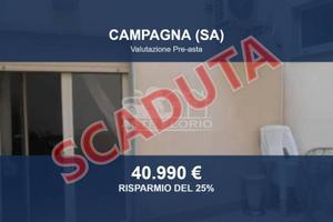 Immobile in asta di 85 m² con box auto a Campagna