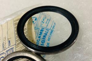 Anello Mozzo Ruota Posteriore Piaggio Ape