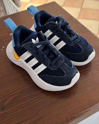 Scarpe adidas