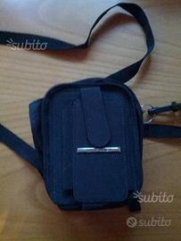 Piccolo borsello uomo