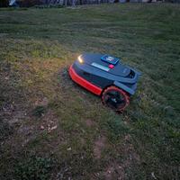 Robot rasaerba Segway Navimow X350