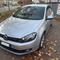 VW Golf 1.6 TDI 5p. Highline neopaten garanzia 12 