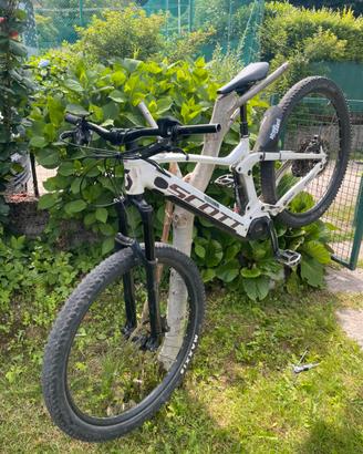 Scoot contessa ebike