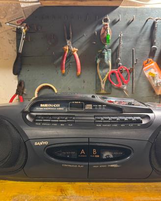 SANYO BASSXPANDER RADIO LETTORE CD MC