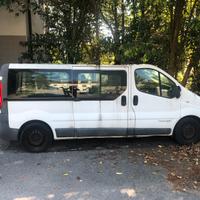Renault traffic 2.4D pezzi di ricambio