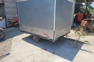 Carrello rimorchio chiuso per go kart moto cose