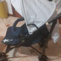 Passeggino pieghevole