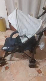 Passeggino pieghevole