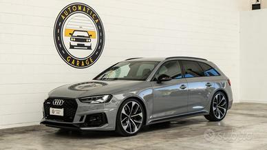 AUDI RS4 2.9 TFSI INTERNI EXCLUSIVE