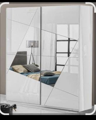 Armadio con specchio 