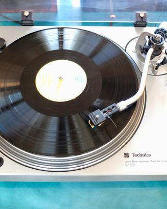 Technics SL 1600 giradischi vintage
