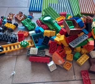 lotto sfuso costruzioni tipo Lego Duplo