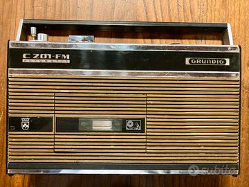 Mangiacassette portatile Grundig C201-FM