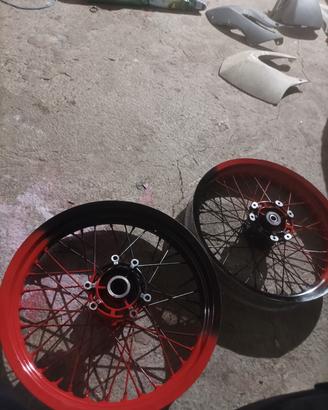 cerchioni a raggi moto