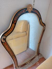 Specchiera classica