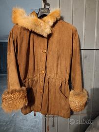 giacca parka in camoscio con pelliccia 