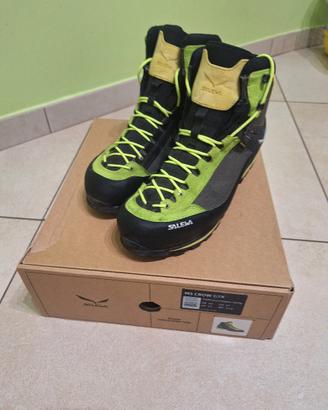scarpe da trekking/ alpinismo salewa crow 