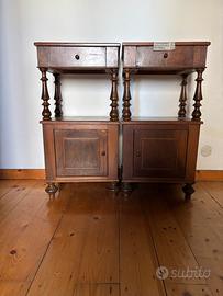 Coppia comodinicon colonnine fine ‘800