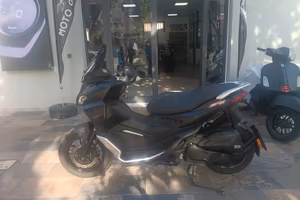 Aprilia SR GT 200 NERO OPACO 2023