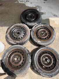 5 Cerchi ferro 15 “ clio IV