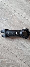 Fizik attacco manubrio Cyrano R3 