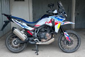 Honda Africa Twin 2025 ES UNICA 9050 km Unipro