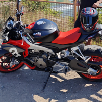 Aprilia Tuono 660