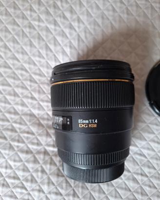 sigma 85mm 1.4 ex dg hsm canon
