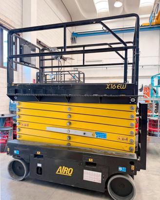 Piattaforma aerea marca Airo, modello X16EW