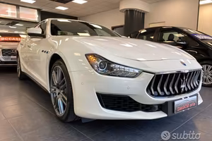 MASERATI Ghibli GRANLUSSO 3.0 275 CV