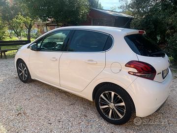 PEUGEOT 208 1.6 HDi Meccanica PERFETTA - NEOPATENT