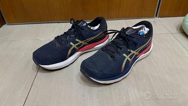Scarpe Running --- Asics ---