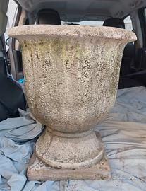 Vaso in pietra/cemento