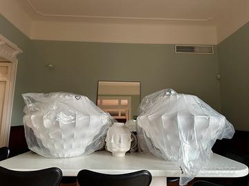 Due lampada di Normann Copenhagen, 4 sedie, sofa