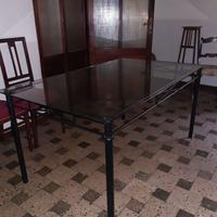 Tavolo in vetro